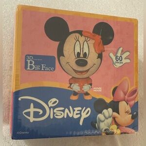 Rare Disney Minnie Mouse Bg Face 3D Puzzle